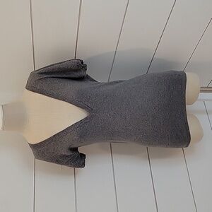 American Eagle Outfitters small deep v neck short sleeve sweater